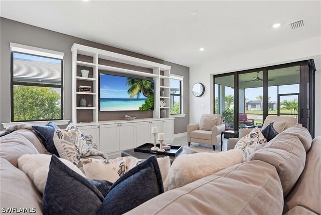 1973 Fresno AVE, Naples, FL 34120