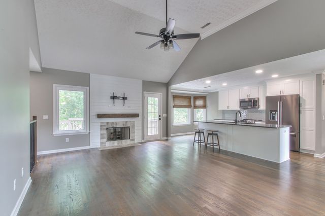 109 Warren Pl, Hendersonville, TN 37075