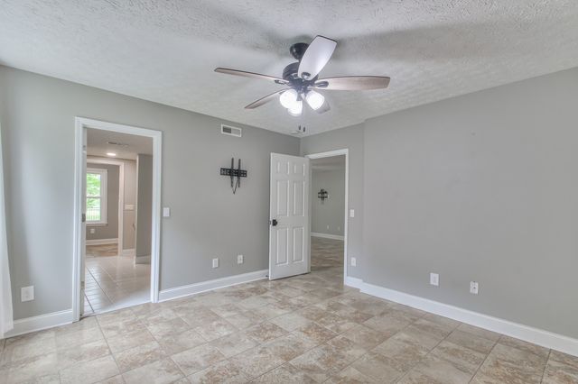 109 Warren Pl, Hendersonville, TN 37075