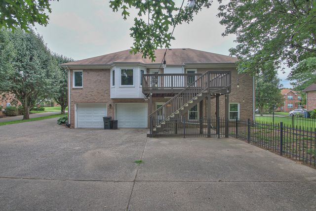 109 Warren Pl, Hendersonville, TN 37075