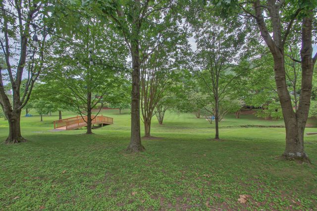109 Warren Pl, Hendersonville, TN 37075