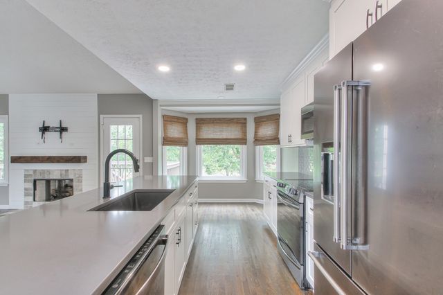 109 Warren Pl, Hendersonville, TN 37075