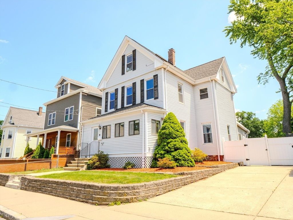 75 Court St, Medford, MA 02155