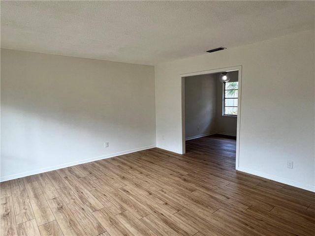 5166 Maudelayne Drive S, Mobile, AL 36693