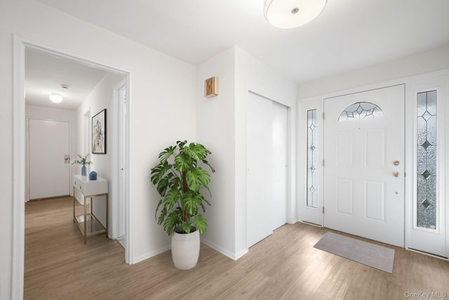 9 Northern Road, Hartsdale, NY 10530