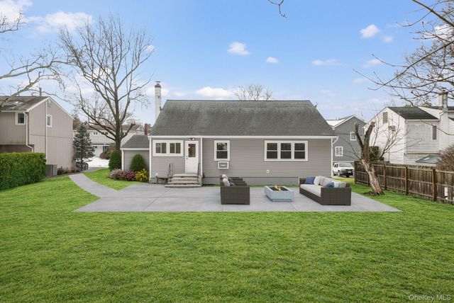 9 Northern Road, Hartsdale, NY 10530