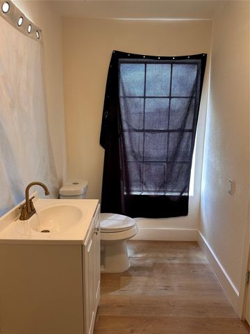 410 Randall Street 7, Pasadena, TX 77506