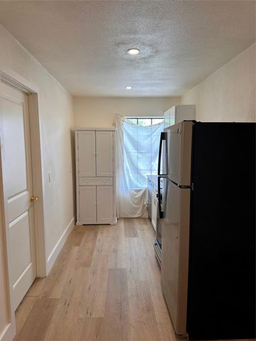 410 Randall Street 7, Pasadena, TX 77506