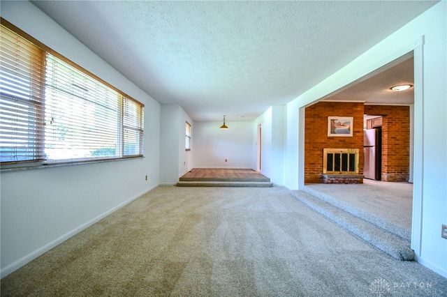 2264 S Linda Drive, Bellbrook, OH 45305