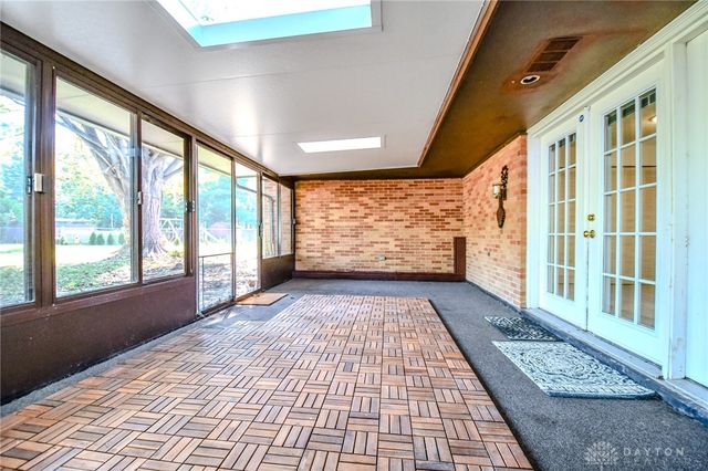 2264 S Linda Drive, Bellbrook, OH 45305