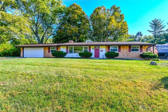2264 S Linda Drive, Bellbrook, OH 45305