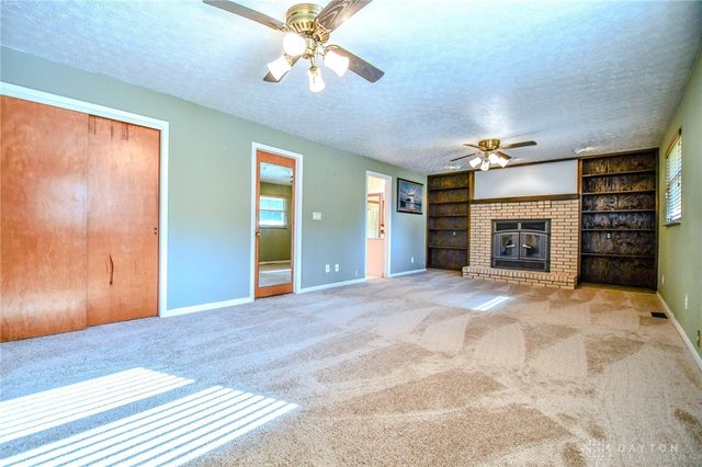 2264 S Linda Drive, Bellbrook, OH 45305