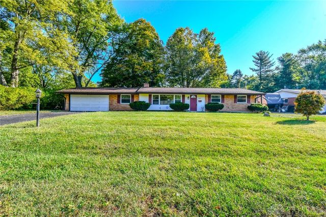 2264 S Linda Drive, Bellbrook, OH 45305