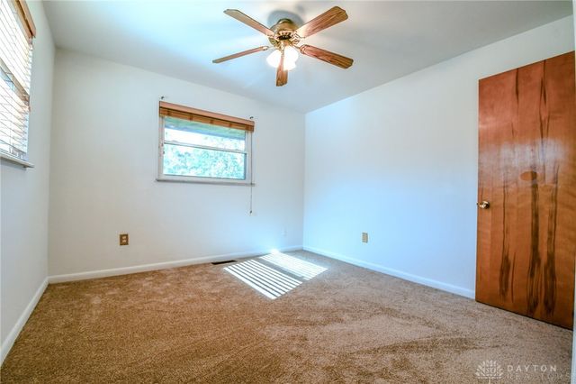 2264 S Linda Drive, Bellbrook, OH 45305