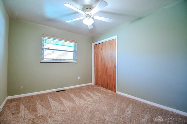 2264 S Linda Drive, Bellbrook, OH 45305