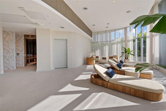 700 NE 24th 505, Miami, FL 33137