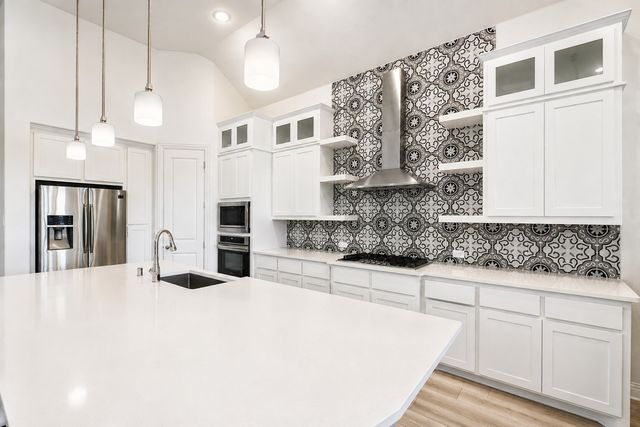 7541 Pondview Lane, Fort Worth, TX 76123