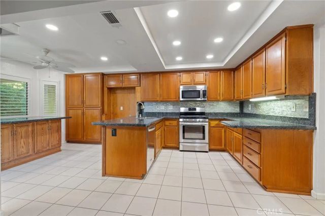 11030 Vicksburg Court, Rancho Cucamonga, CA 91737