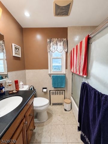 1400 70Th St 13, North Bergen Twp., NJ 07047