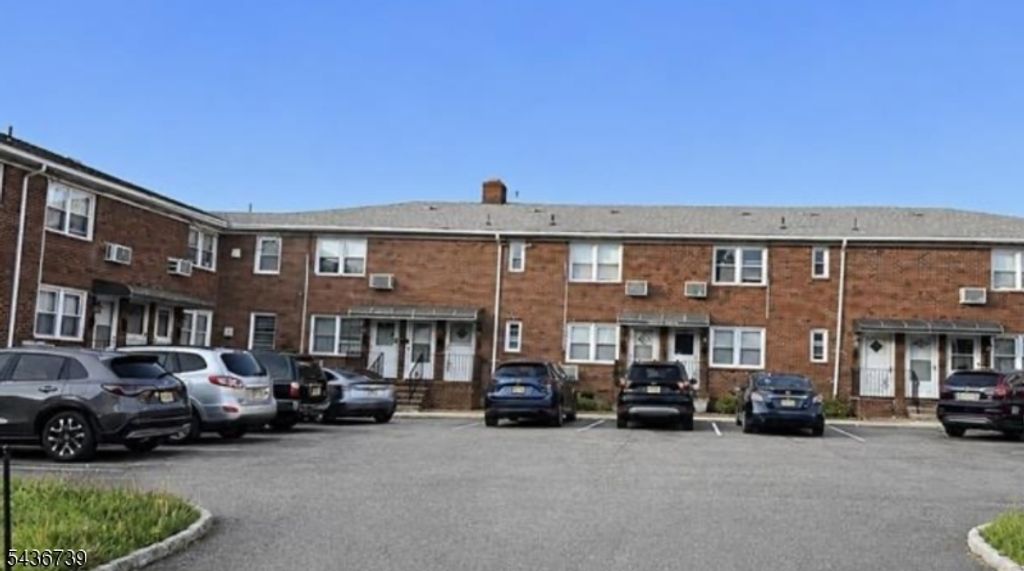 1400 70Th St 13, North Bergen Twp., NJ 07047