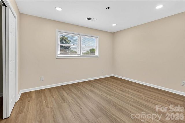 1236 Landsdowne Drive, Gastonia, NC 28054