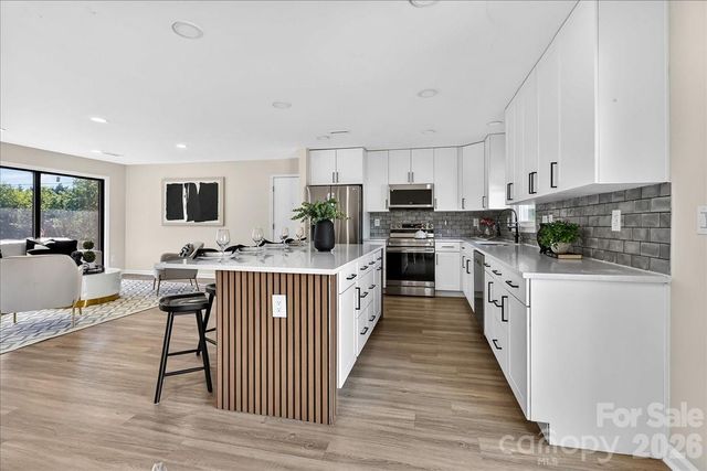 1236 Landsdowne Drive, Gastonia, NC 28054