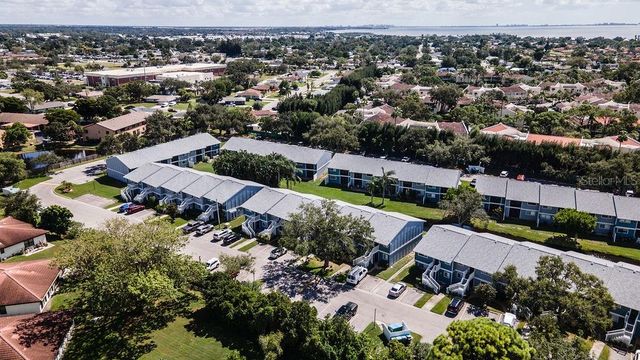 6033 34TH STREET W 93, Bradenton, FL 34210
