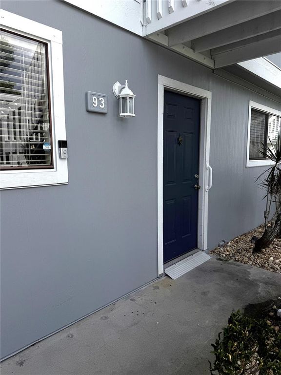 6033 34TH STREET W 93, BRADENTON, FL 34210 — photo 2
