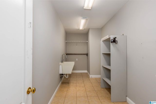 228 EDGELAND ROAD, Vandiver, AL 35176