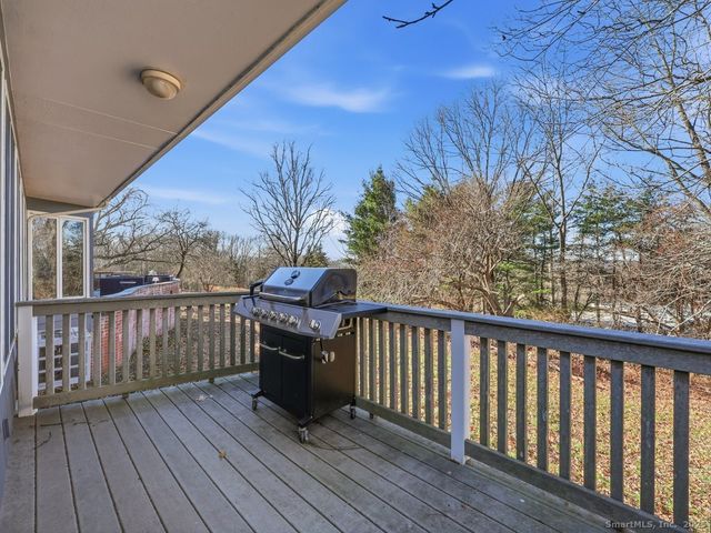 287 Harland Road, Norwich, CT 06360