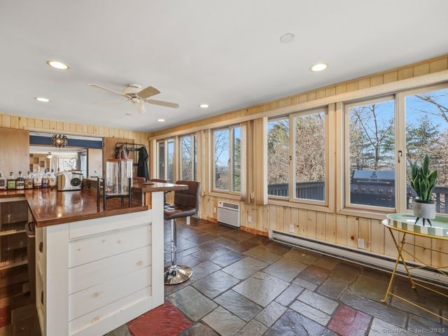 287 Harland Road, Norwich, CT 06360