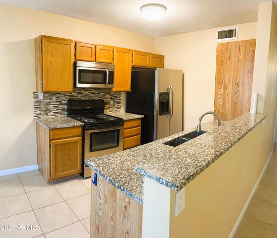 255 S Kyrene Road Unit 115, Chandler, AZ 85226