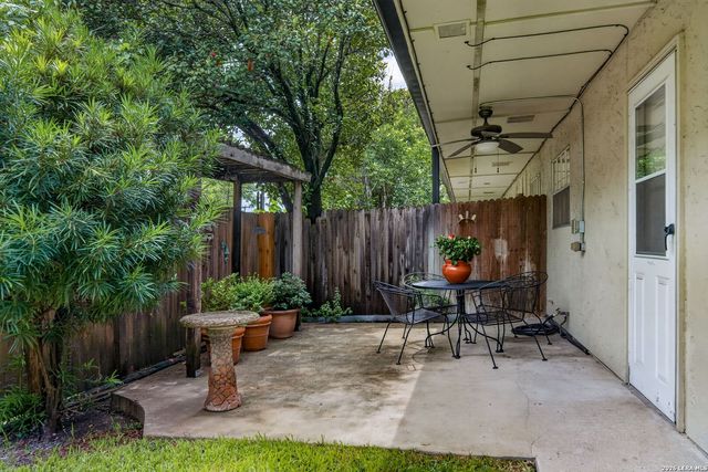 7834 Broadway 403 D, San Antonio, TX 78209