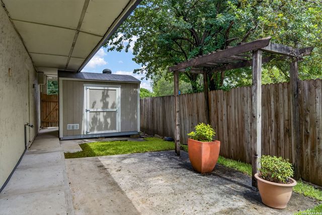 7834 Broadway 403 D, San Antonio, TX 78209
