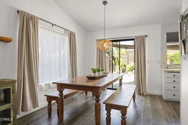 11755 Mirror Lake Avenue, Ojai, CA 93023