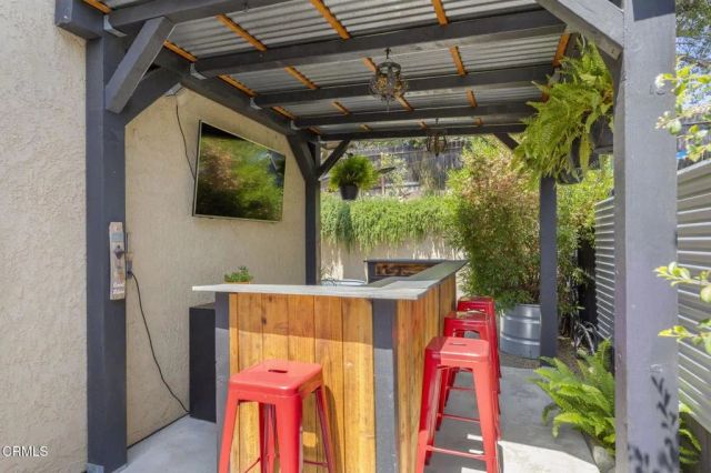 11755 Mirror Lake Avenue, Ojai, CA 93023