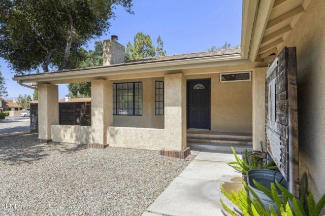 11755 Mirror Lake Avenue, Ojai, CA 93023