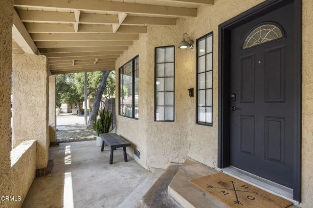 11755 Mirror Lake Avenue, Ojai, CA 93023