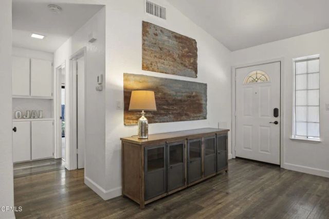 11755 Mirror Lake Avenue, Ojai, CA 93023