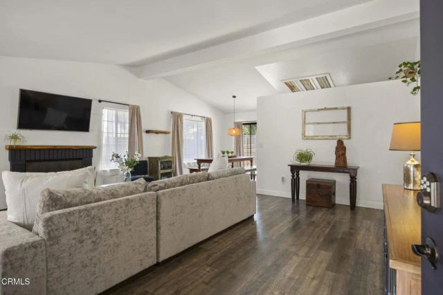 11755 Mirror Lake Avenue, Ojai, CA 93023