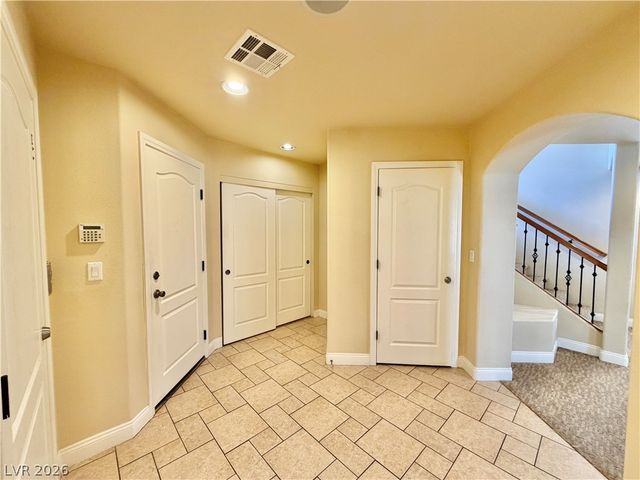 8578 Silver Coast Street, Las Vegas, NV 89139