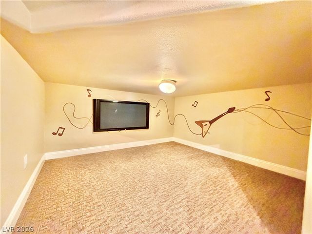 8578 Silver Coast Street, Las Vegas, NV 89139