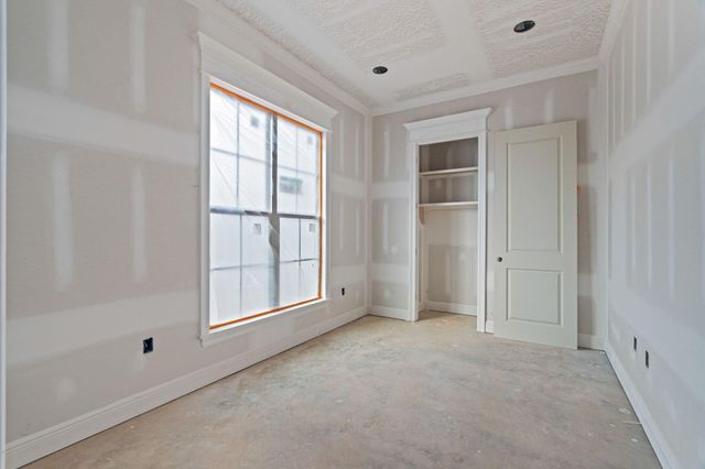 132 Micawber Loop, Hattiesburg, MS 39402