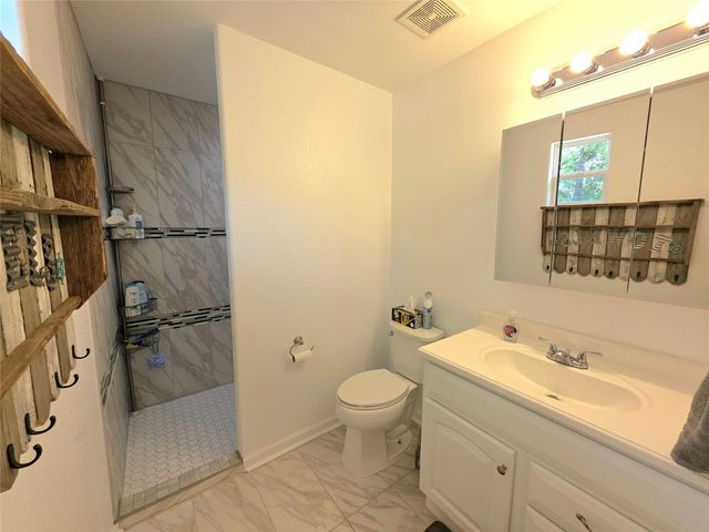 330 Monte Carlo Road, Point Blank, TX 77364