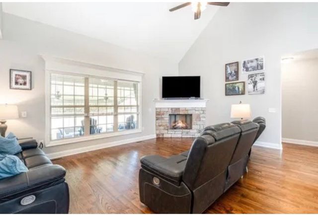 2303 Lionheart Dr, Murfreesboro, TN 37130