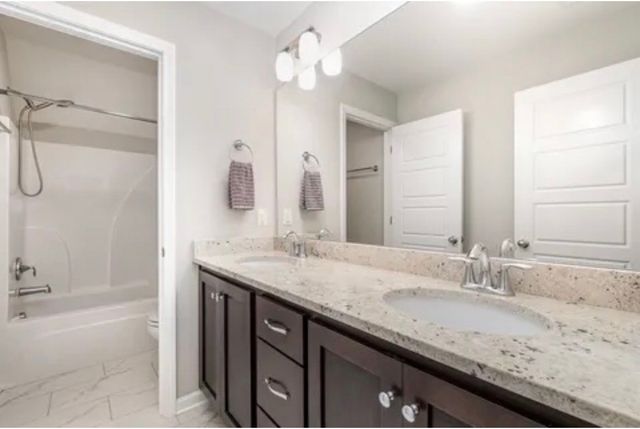 2303 Lionheart Dr, Murfreesboro, TN 37130