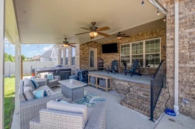2303 Lionheart Dr, Murfreesboro, TN 37130