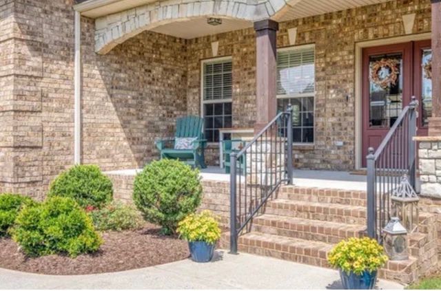 2303 Lionheart Dr, Murfreesboro, TN 37130