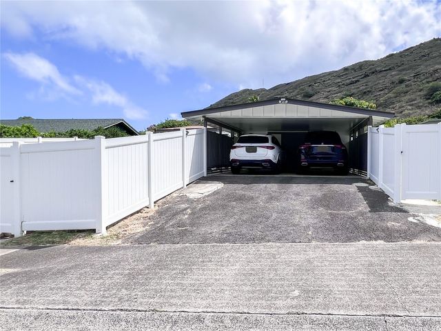 612 Ainapo Street, Honolulu, HI 96825