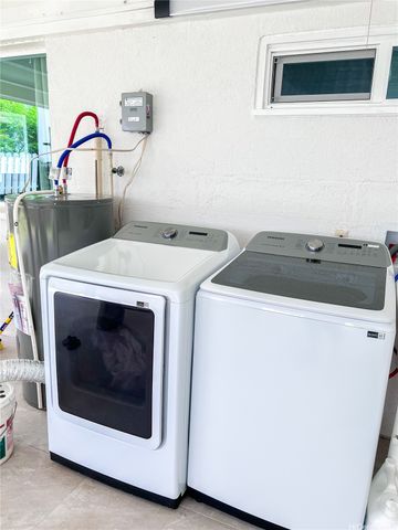 612 Ainapo Street, Honolulu, HI 96825